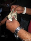 Bueno...... billete para el ganador